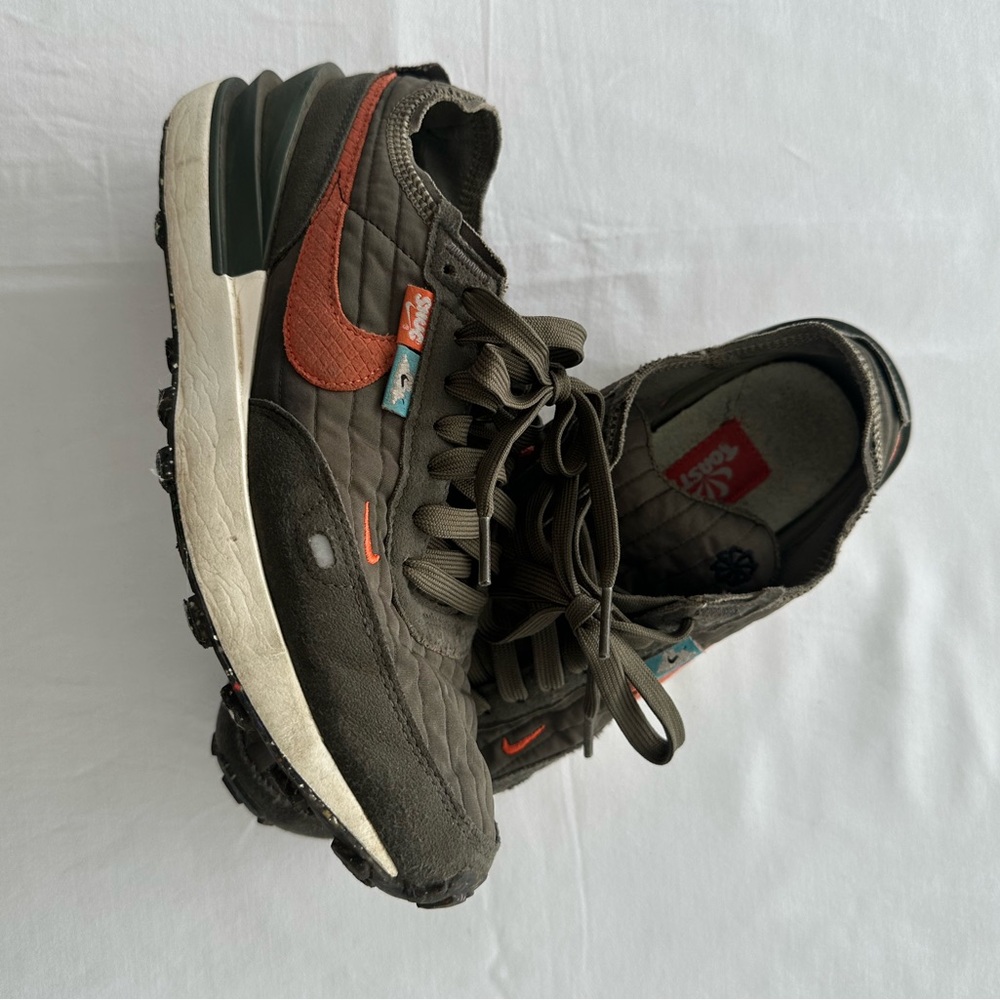 Nike Waffle One Premium Toasty - Medium Olive Modern Lifestyle Sneaker